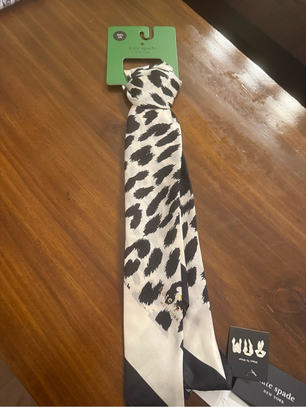 NWT! ♠️ kate spade authentic 100% silk scarf